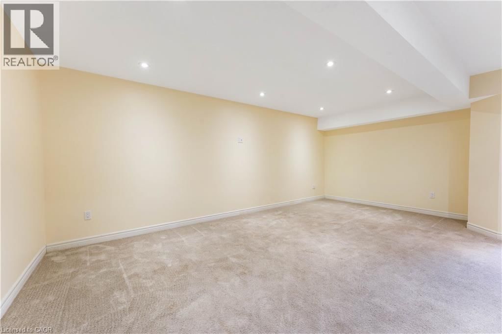 76 TEMPLEWOOD DRIVE Image 18