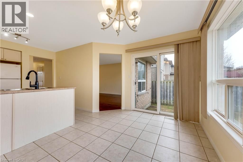 76 TEMPLEWOOD DRIVE Image 9