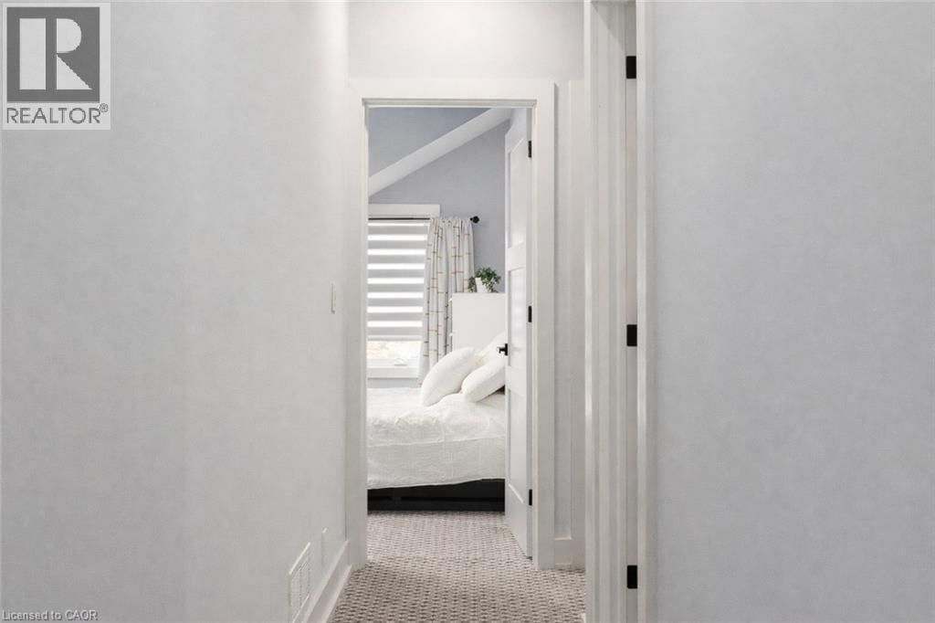 676 BAYSHORE BOULEVARD Image 19