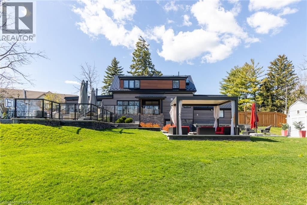 676 BAYSHORE BOULEVARD Image 34