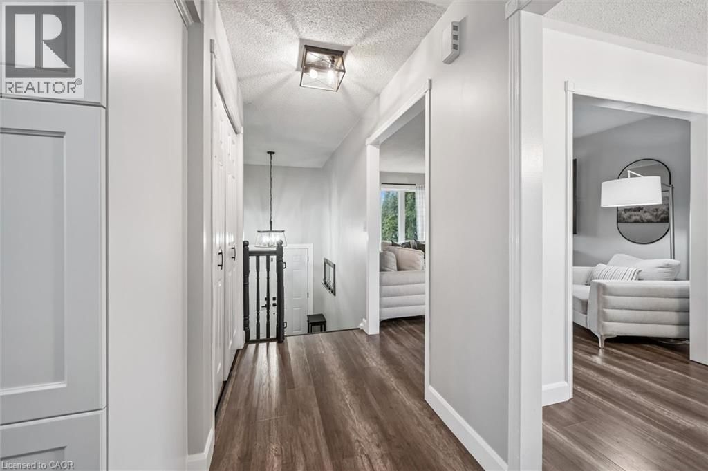 18 AVENUE ROAD Image 9