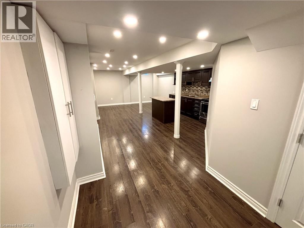 866 FRANCINE CRESCENT Image 20