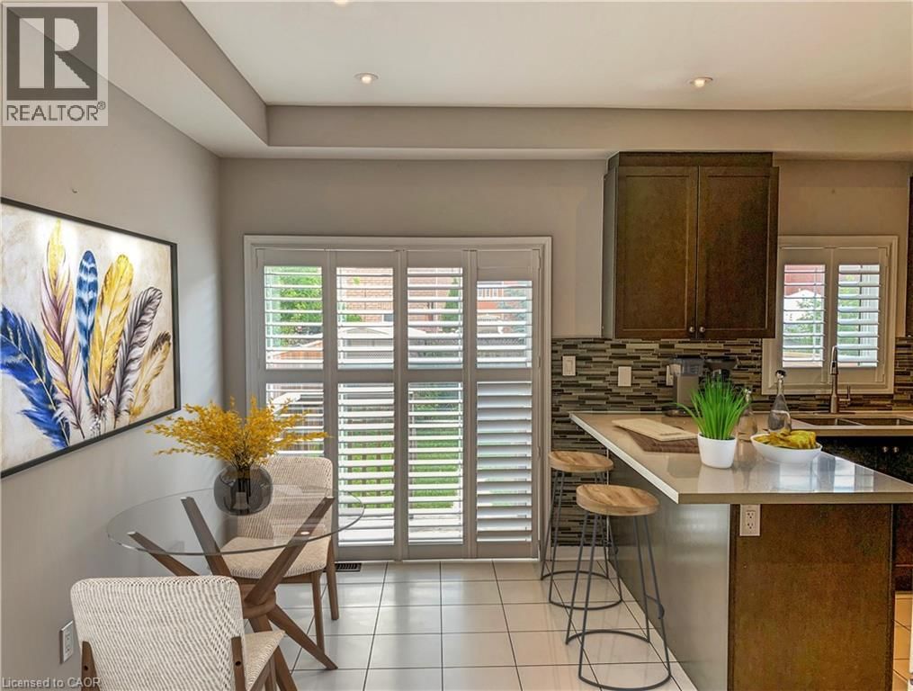 866 FRANCINE CRESCENT Image 6