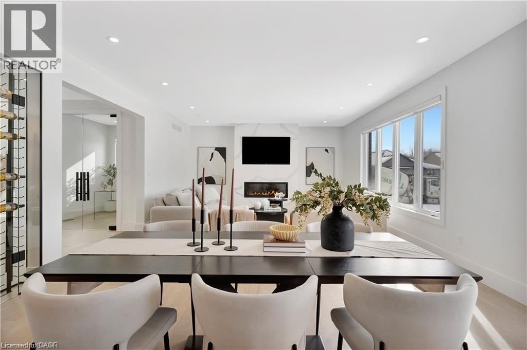 1048 WALTON AVENUE Image 18