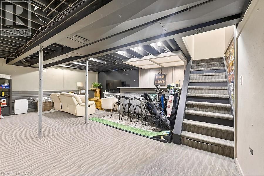 7 ETHERINGTON CRESCENT Image 16