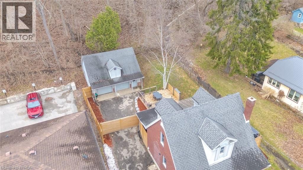 7 BARRY DRIVE Image 42