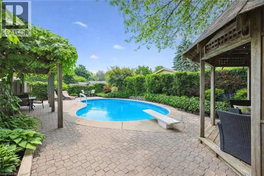 67 SUNNYLEA CRESCENT Image 28