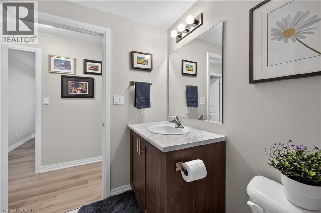 209 - 5 HAMILTON STREET NORTH Image 24