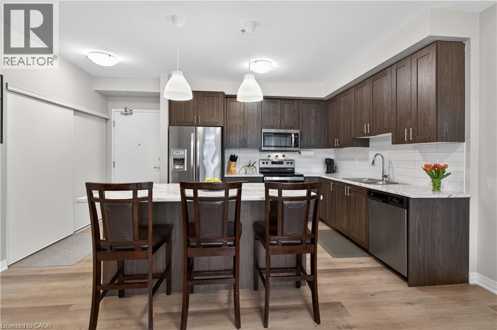 209 - 5 HAMILTON STREET NORTH Image 8