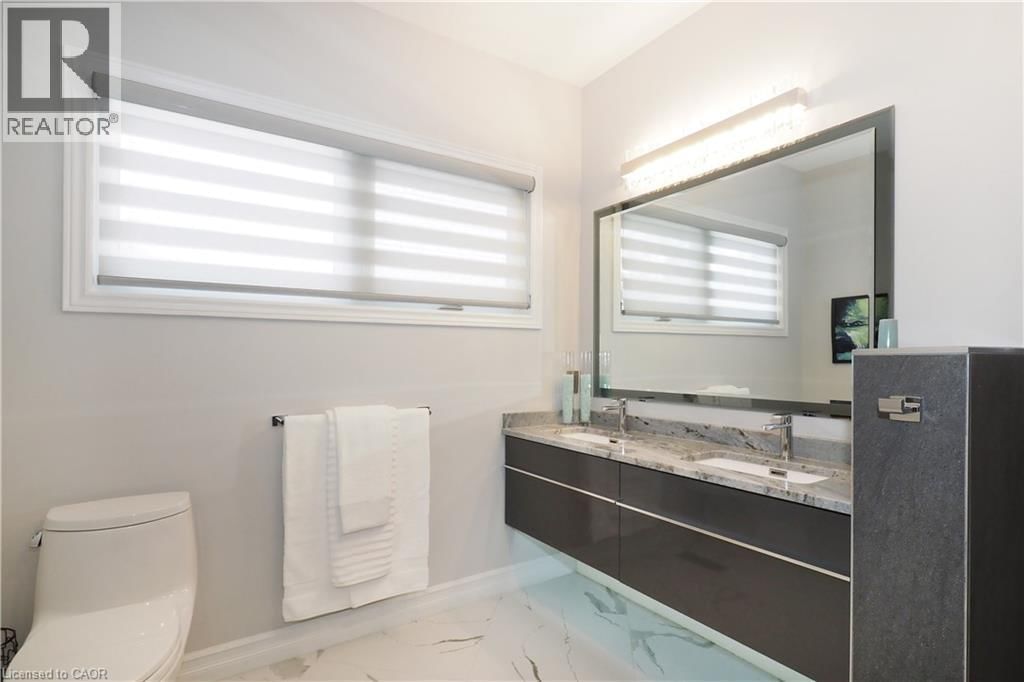 583 LAKEVIEW DRIVE Image 25