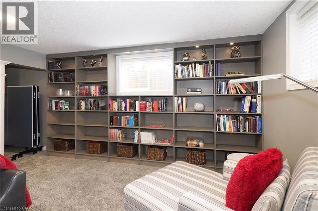 583 LAKEVIEW DRIVE Image 35