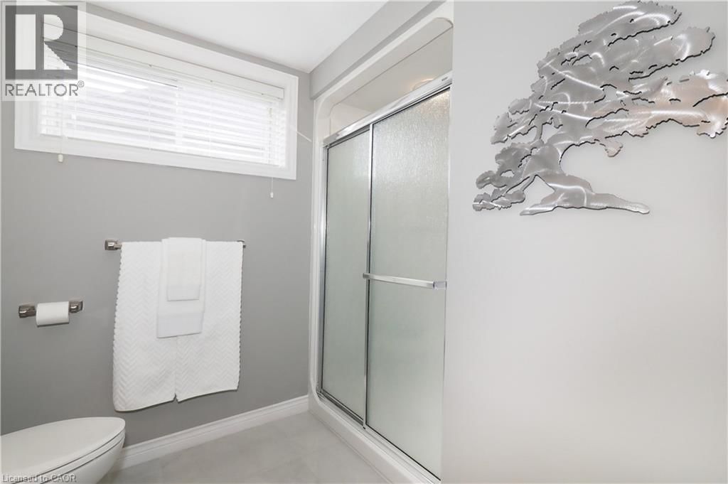 583 LAKEVIEW DRIVE Image 40