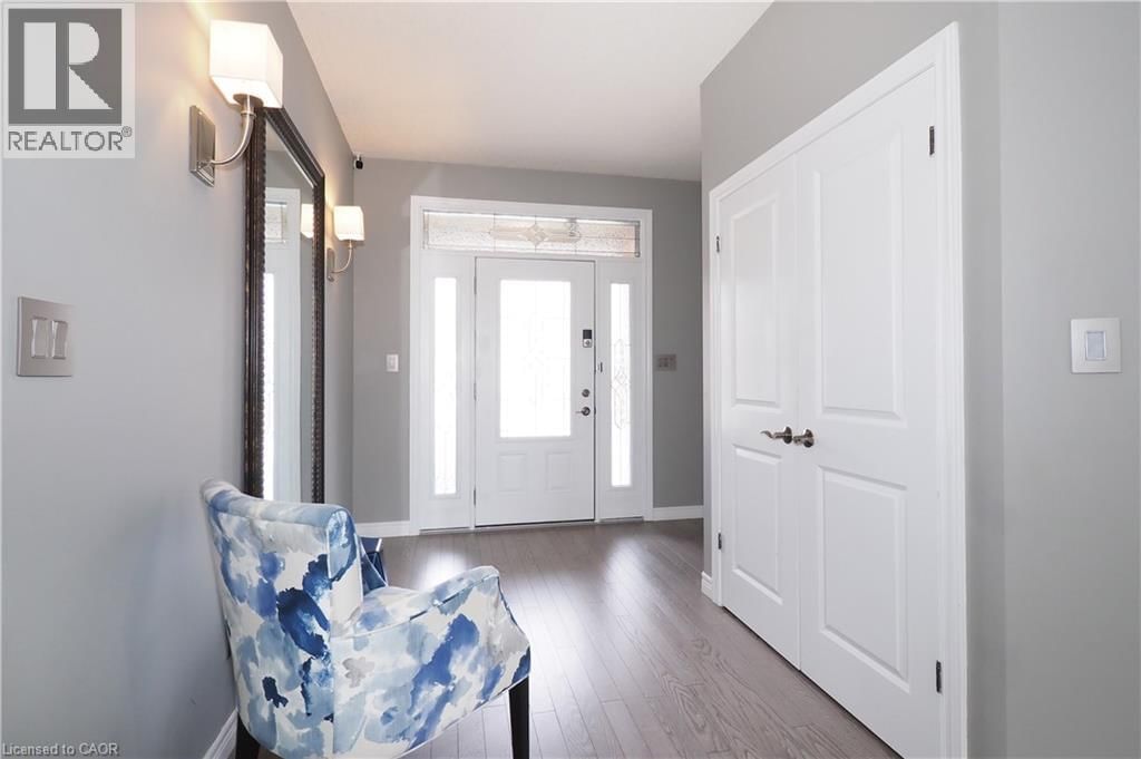 583 LAKEVIEW DRIVE Image 5