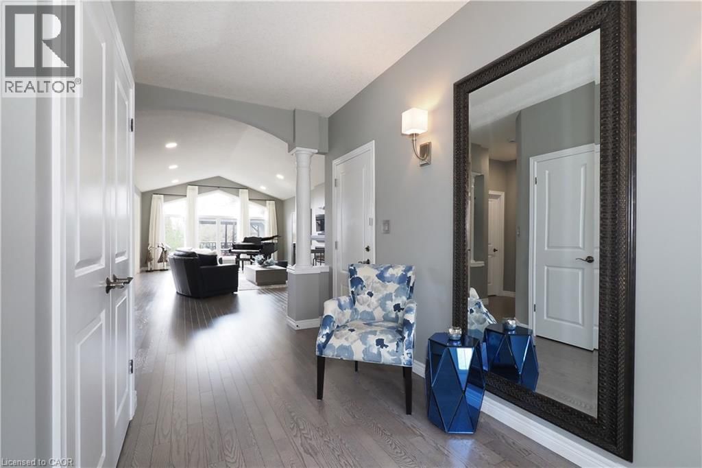 583 LAKEVIEW DRIVE Image 6