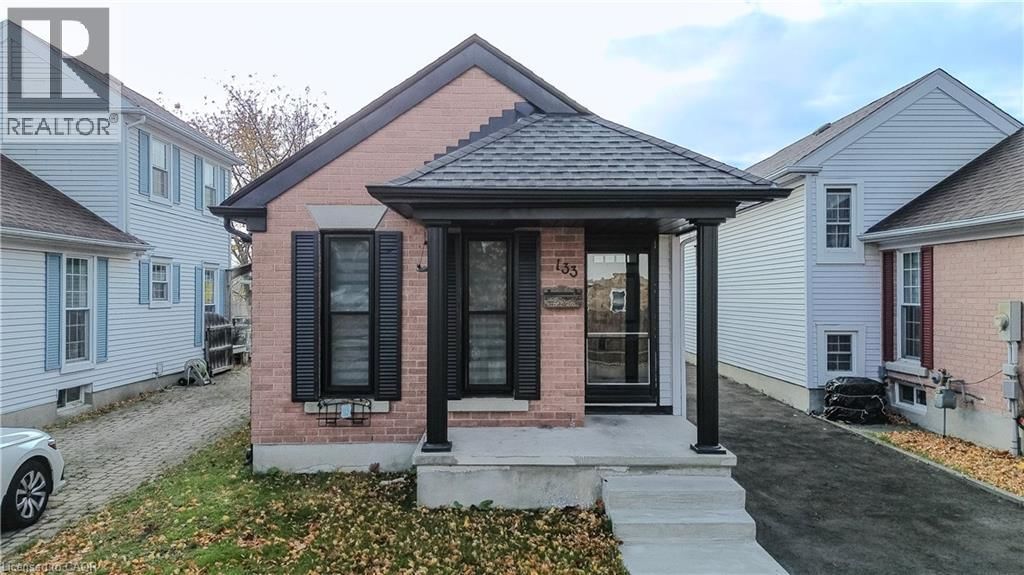 133 WAKE ROBIN DRIVE Image 1