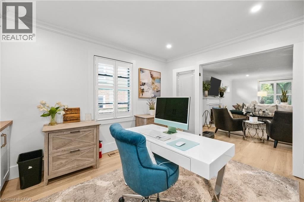 1390 HALIFAX PLACE Image 11