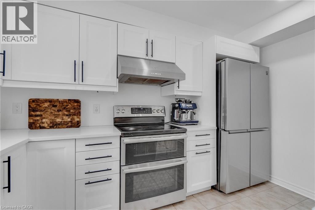 191 HAWKSWOOD TRAIL Image 15