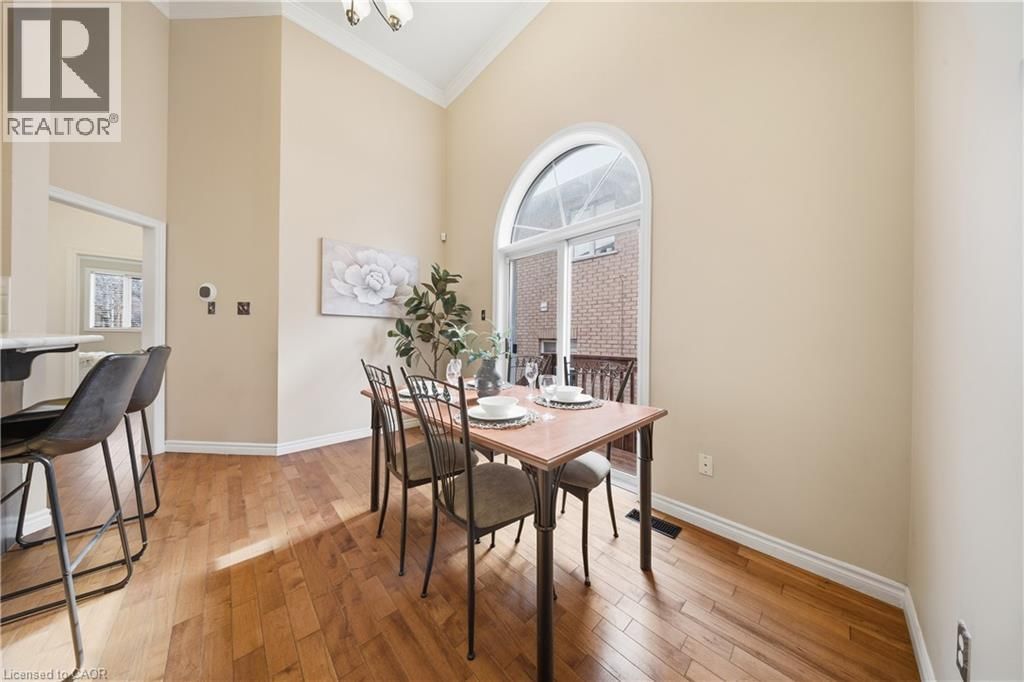 2305 NEWCASTLE CRESCENT Image 11