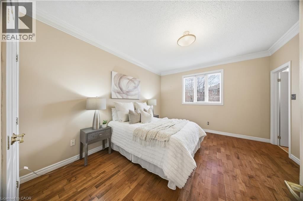 2305 NEWCASTLE CRESCENT Image 19