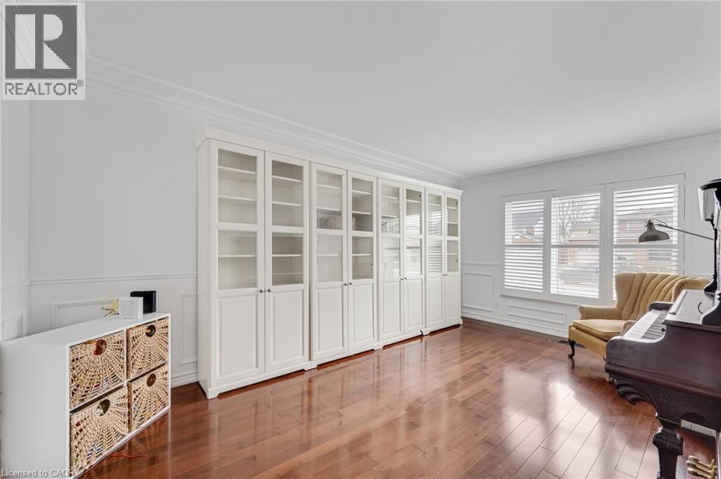 2051 DEER RUN AVENUE Image 6