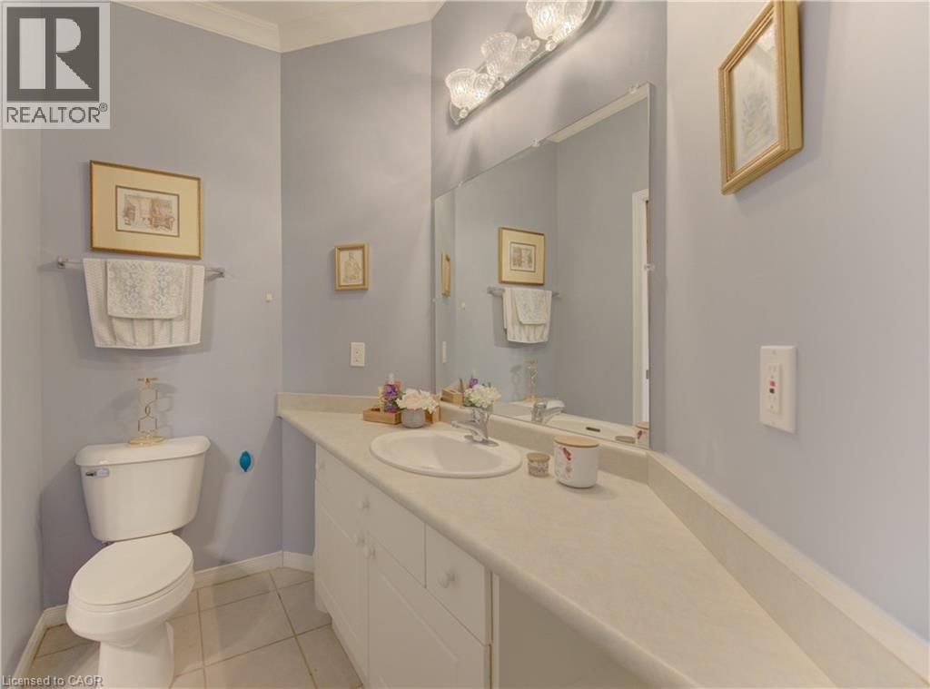 33 - 74 AUTUMN RIDGE TRAIL Image 10