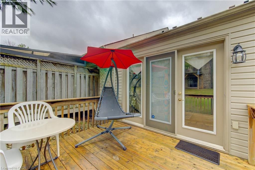 33 - 74 AUTUMN RIDGE TRAIL Image 31