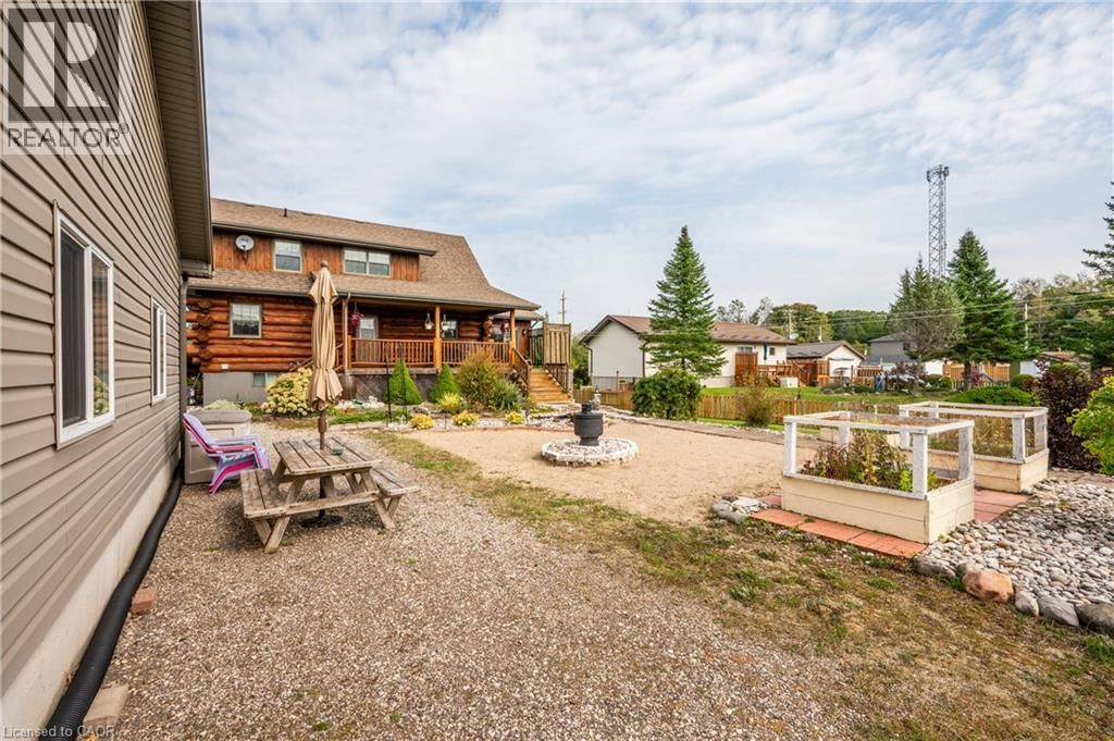 171 GOSFORD STREET Image 39