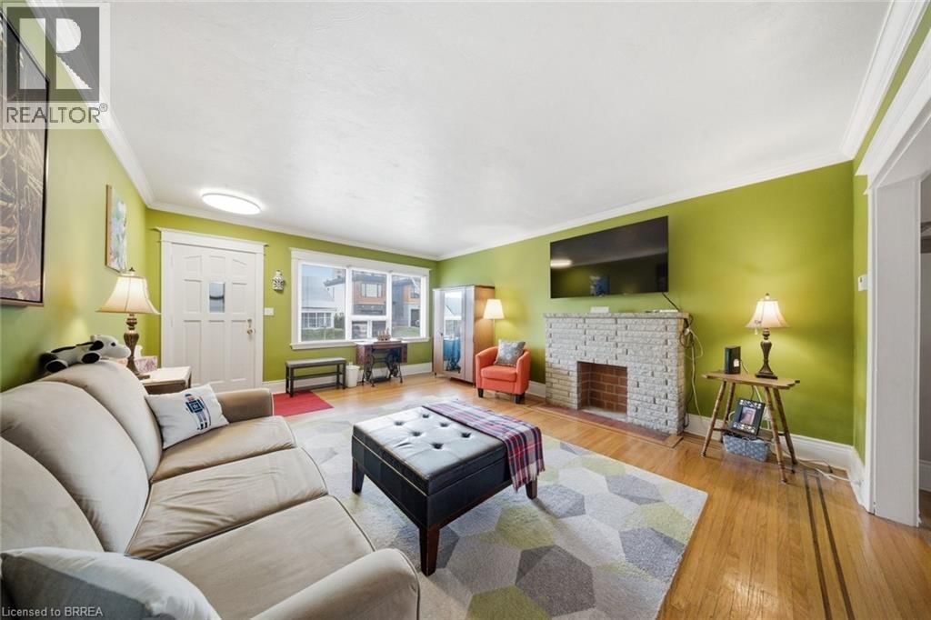 13 DEVONPORT STREET Image 5