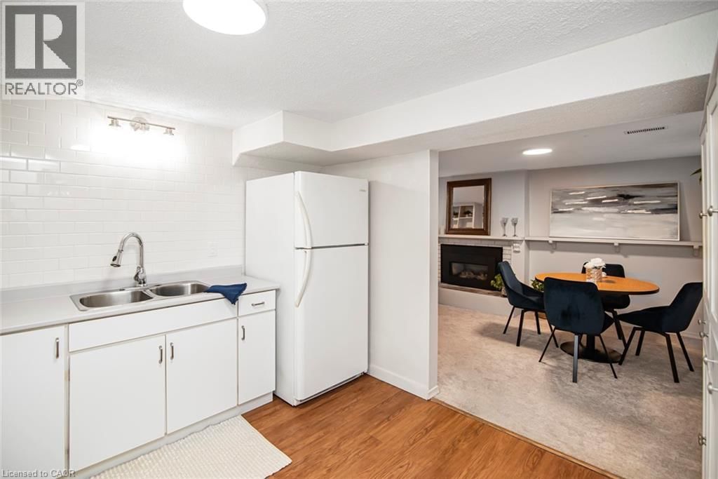 138 GREENINGDON DRIVE Image 43