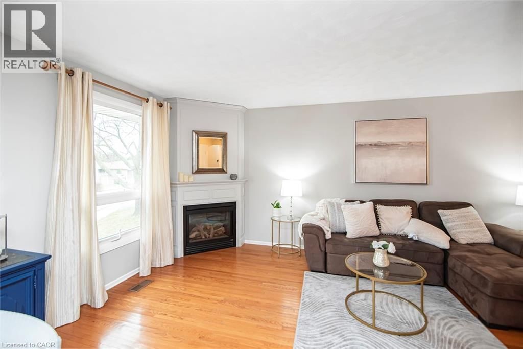 138 GREENINGDON DRIVE Image 7