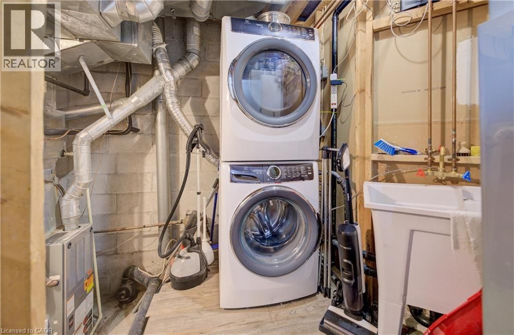 617 - 895 MAPLE AVENUE Image 33