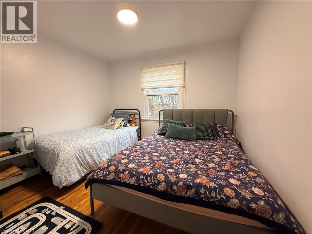 501 UPPER WELLINGTON STREET Image 11