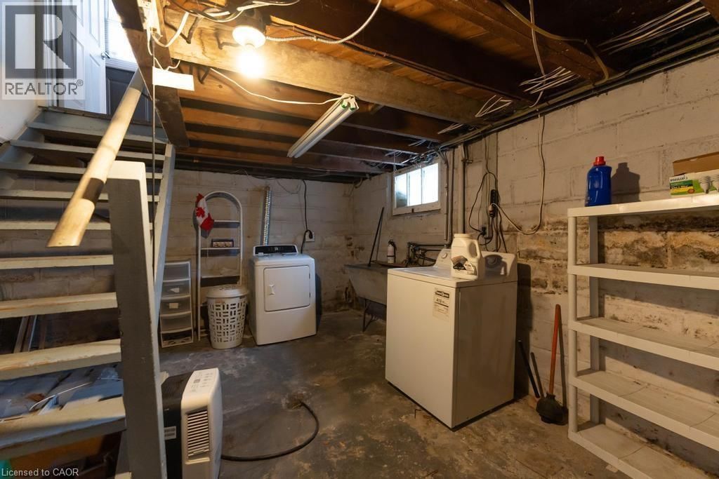 501 UPPER WELLINGTON STREET Image 12