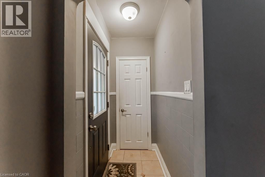 501 UPPER WELLINGTON STREET Image 3