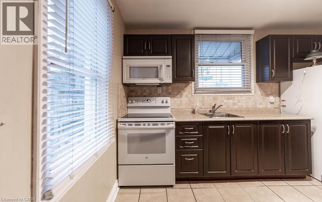 501 UPPER WELLINGTON STREET Image 6