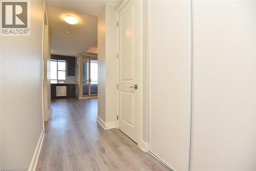 603 - 150 MAIN STREET WEST Image 3