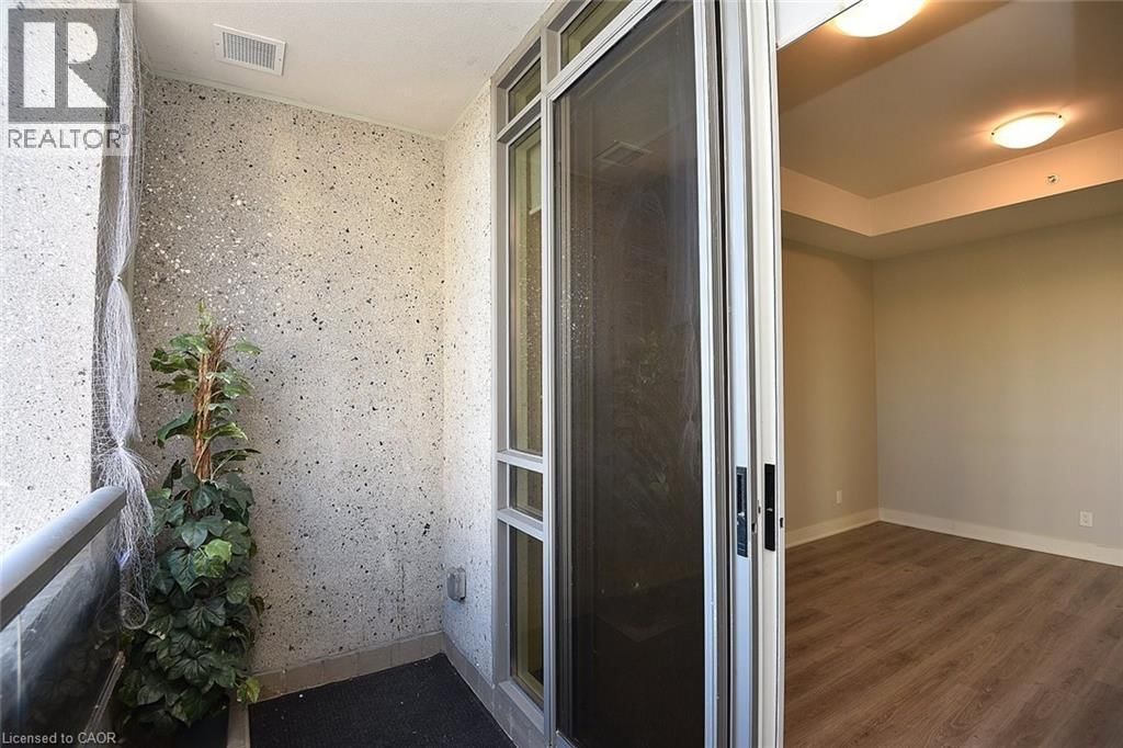 603 - 150 MAIN STREET WEST Image 30