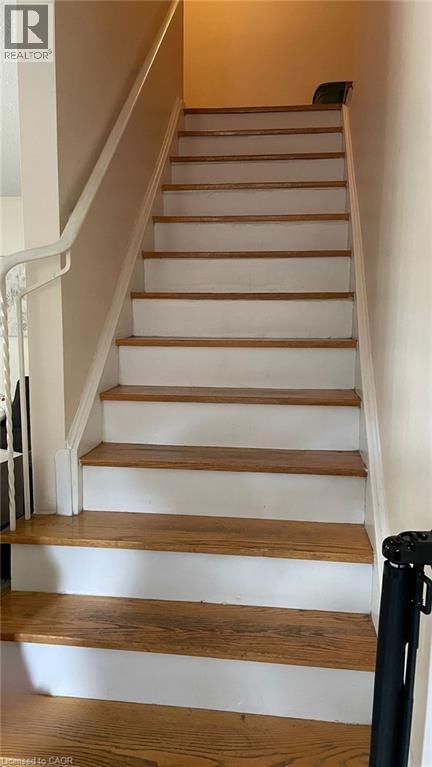 12 - 4026 LONGMOOR DRIVE Image 5