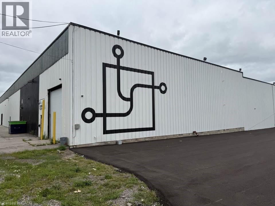 3C-B - 5900 THOROLD STONE ROAD Image 1