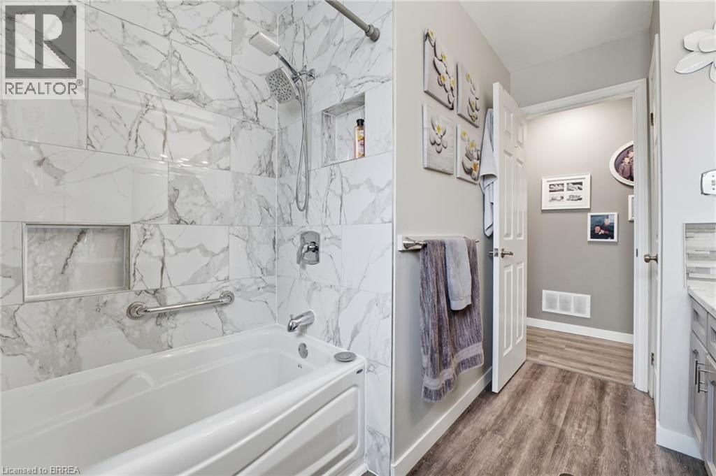 71 BARNES AVENUE Image 16