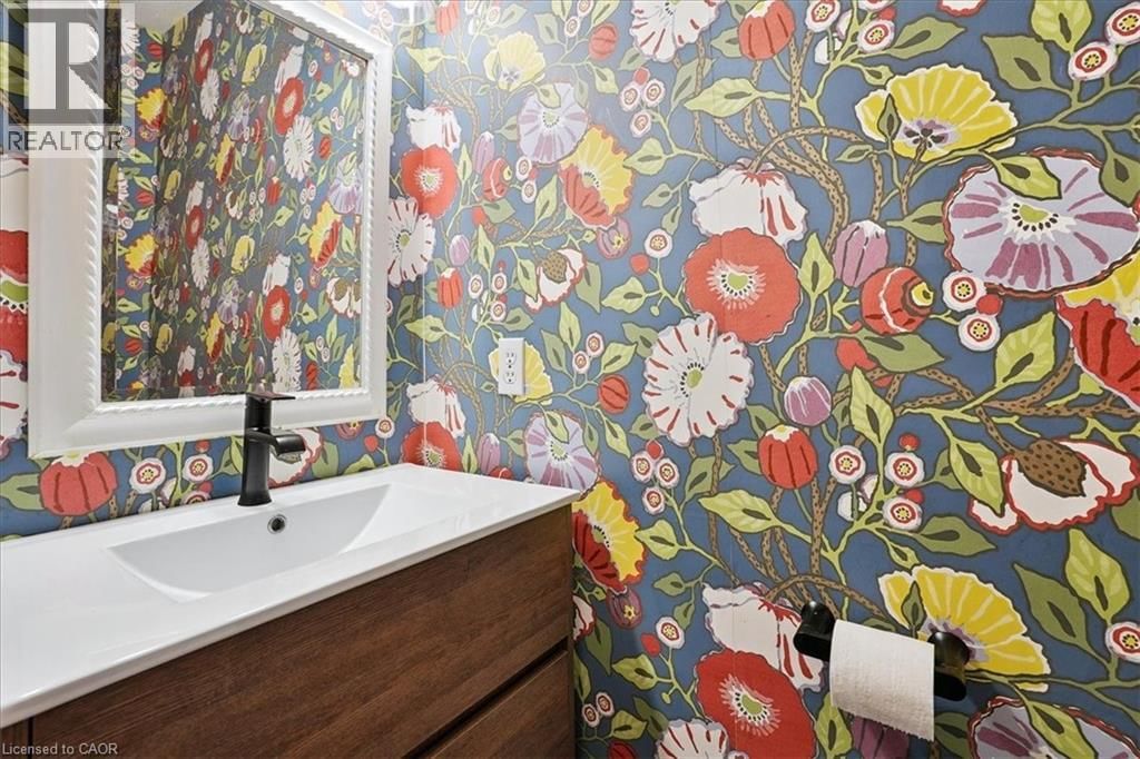 105 RIVER GLEN BOULEVARD Image 10