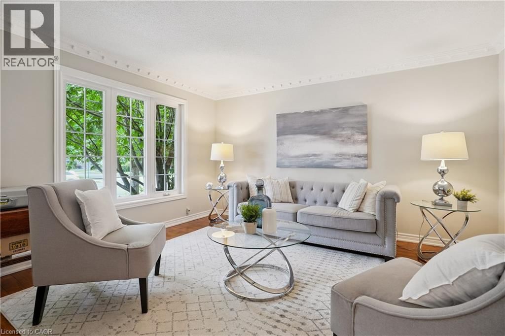 105 RIVER GLEN BOULEVARD Image 2