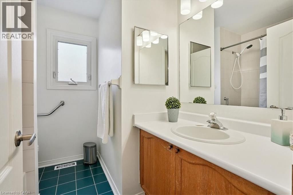 105 RIVER GLEN BOULEVARD Image 20