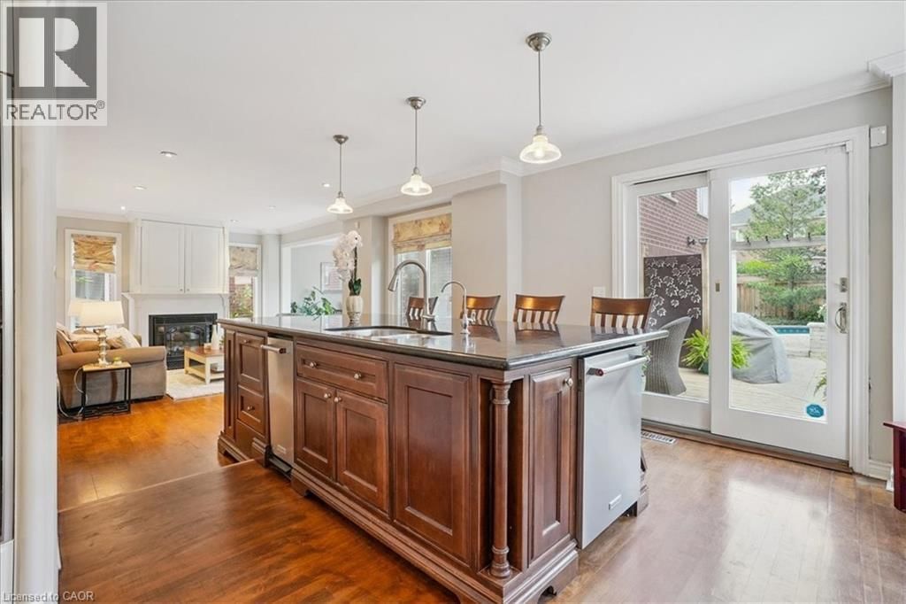 105 RIVER GLEN BOULEVARD Image 6