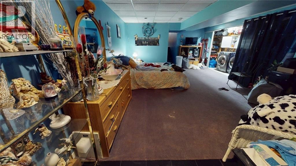 48 TAMVALE CRESCENT Image 13