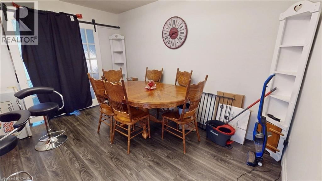 48 TAMVALE CRESCENT Image 6