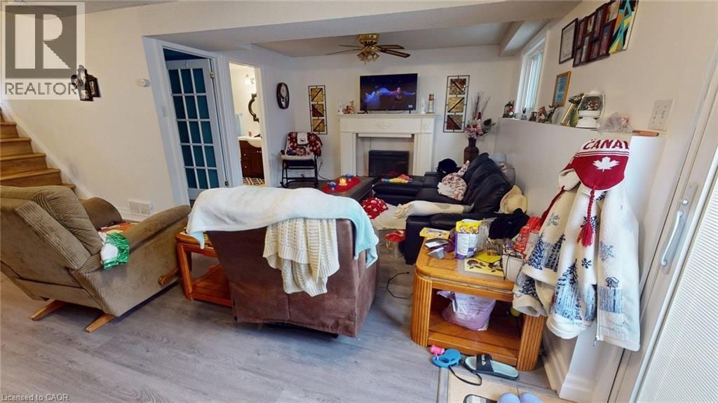 48 TAMVALE CRESCENT Image 7