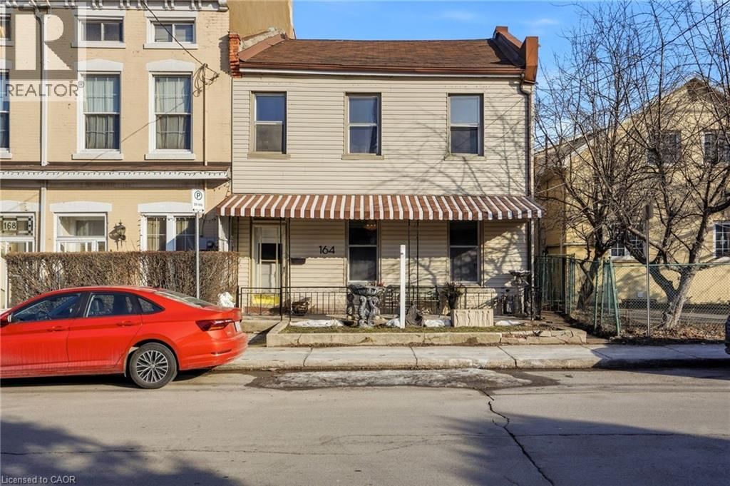 164 MACNAB STREET NORTH Image 27