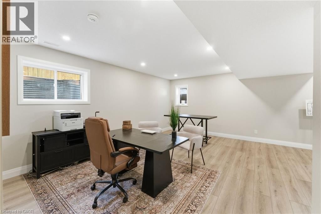 17 - 29 WEYMOUTH STREET Image 41