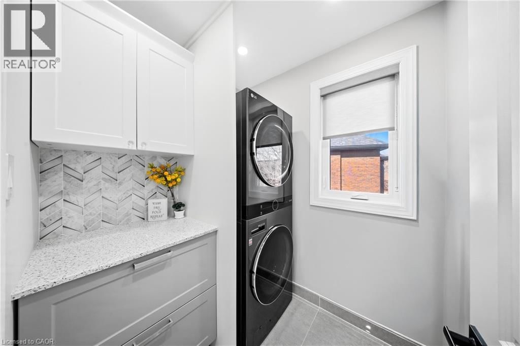 273 STINSON CRESCENT Image 30